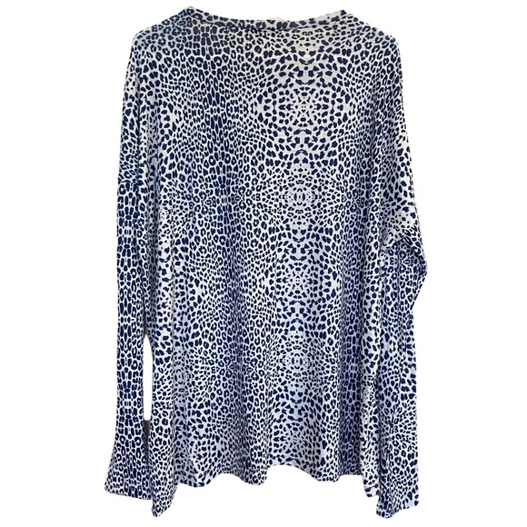 New Smith & Quinn Blue White Leopard Print Oversized Long Sleeve Top Size Small - Picture 3 of 5